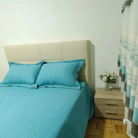 House * Tuzla